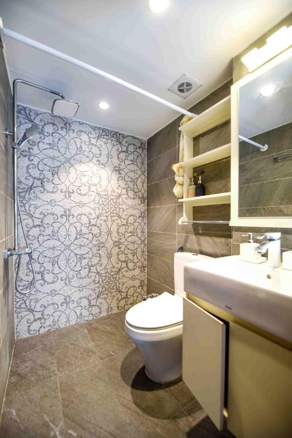 Ty House Apartment Managed By Lily Home Ханой Екстериор снимка
